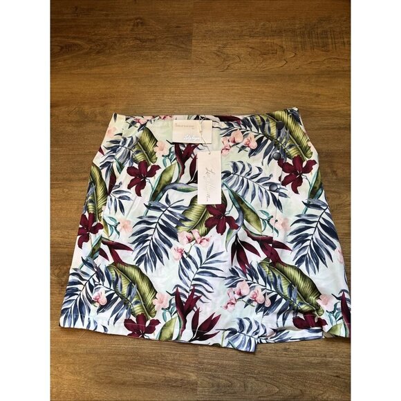 Lady Hagen Palm Overlap Skirt Size 8 NWT skort - Picture 3 of 10